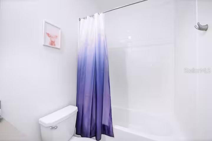 STOREY LAKE 4 - Residential