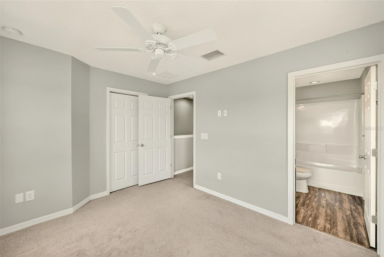 OAK CREEK PRCL 2 UNIT 2A - Residential