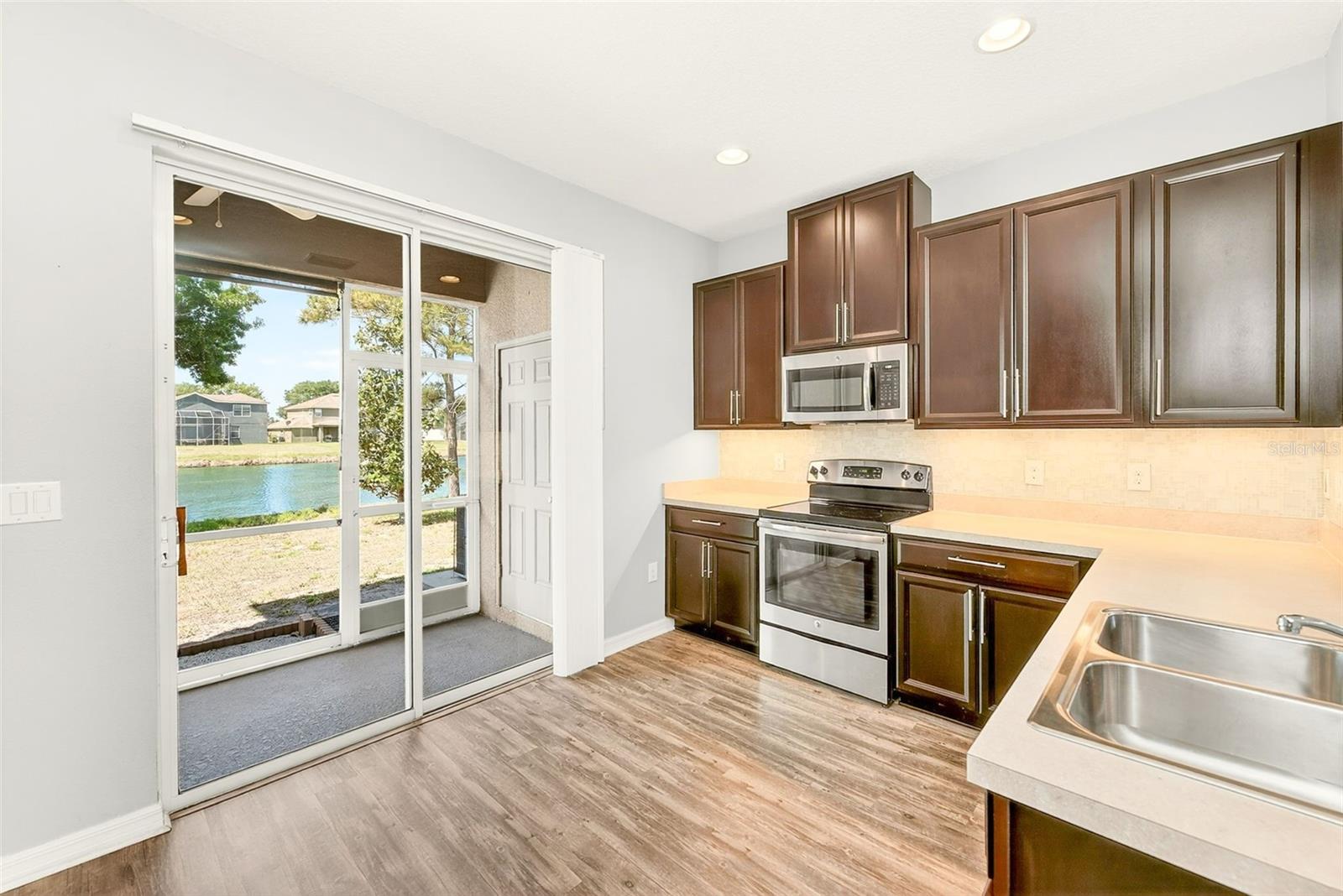 OAK CREEK PRCL 2 UNIT 2A - Residential