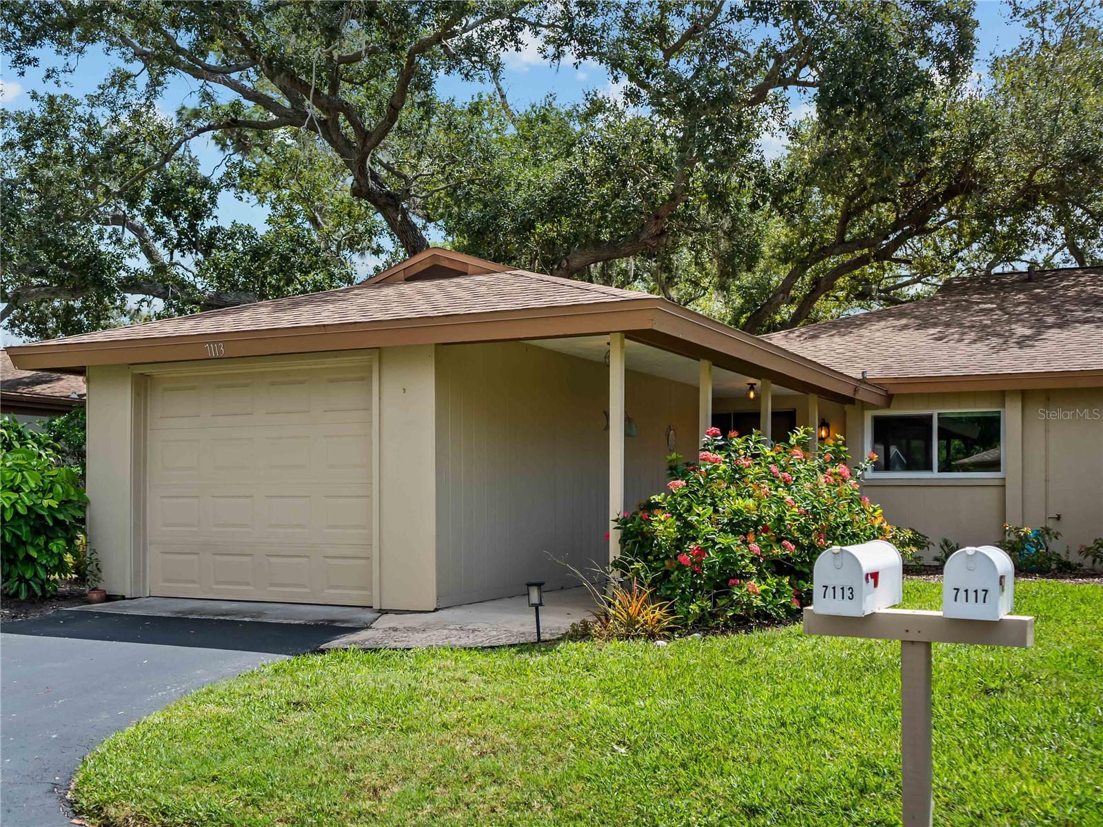 7113 BRIGHT CREEK DRIVE 100, SARASOTA, FL, 34231 1 7113 BRIGHT CREEK DRIVE 100