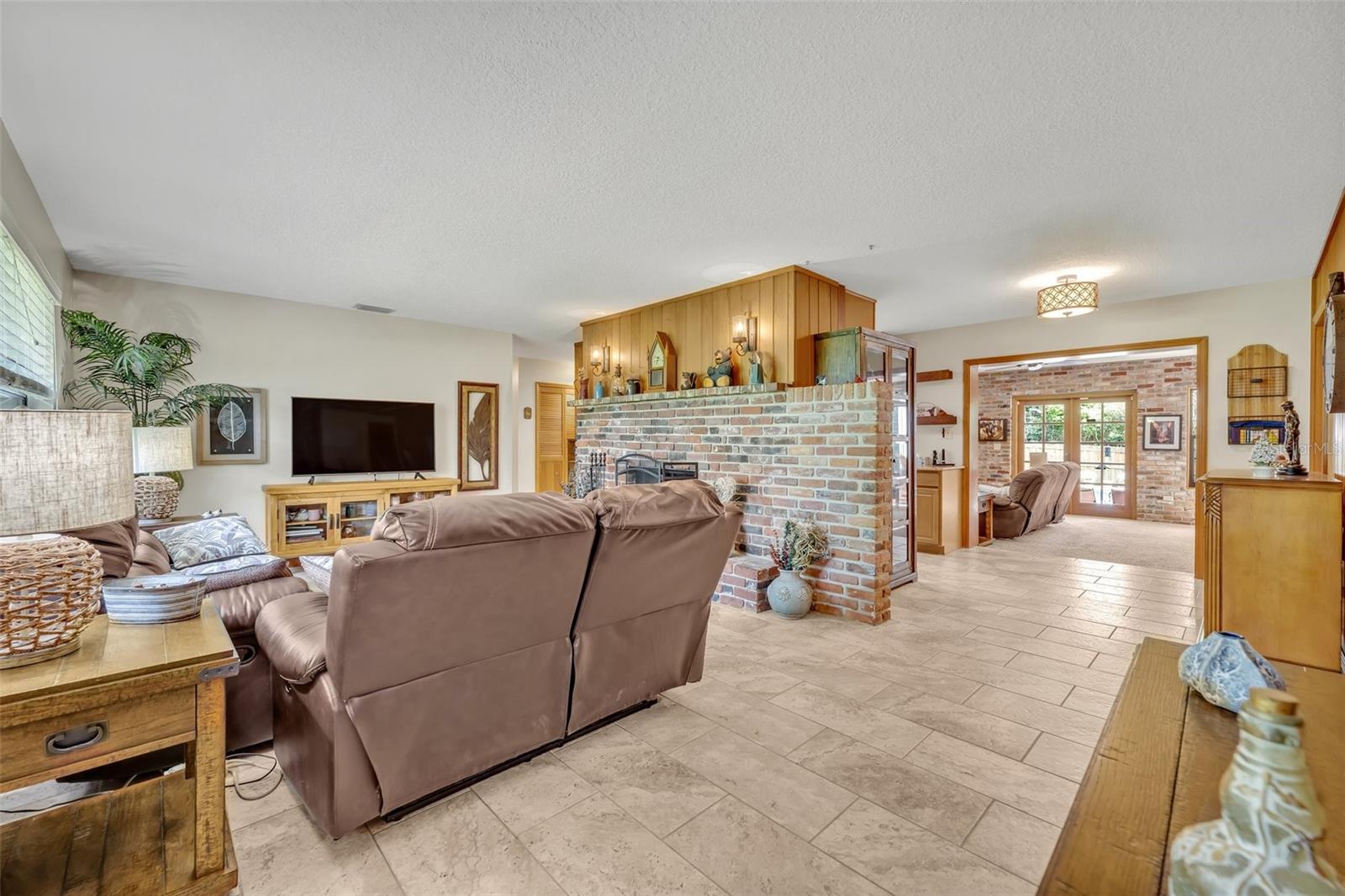 349 EVANSDALE ROAD