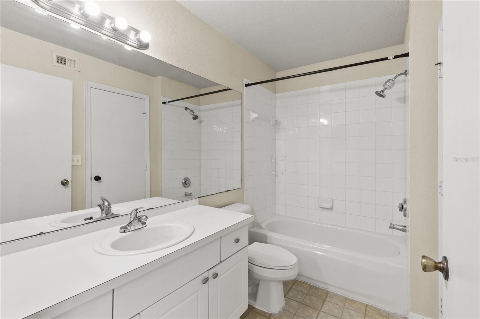 LAKEVIEW AT CALUSA TRACE - Residential