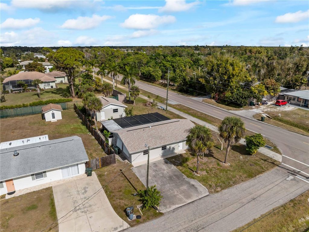 Photo of 810 Texas Street, Englewood, FL 34223 (MLS # N6142585)