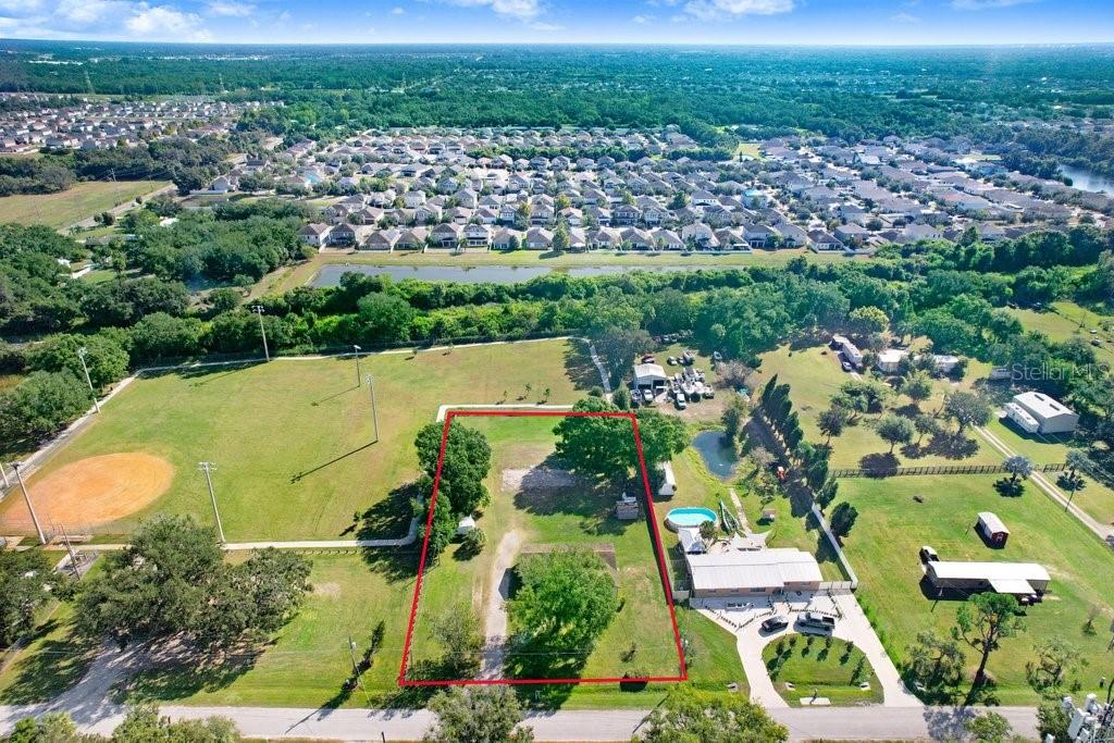 GIBSONS ARTESIAN LANDS SECTIO - Residential