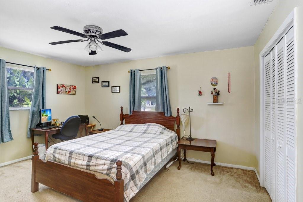 GIBSONS ARTESIAN LANDS SECTIO - Residential