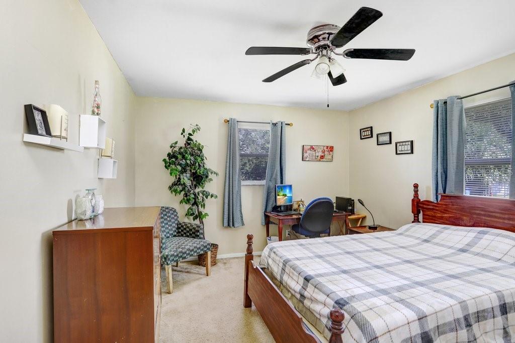 GIBSONS ARTESIAN LANDS SECTIO - Residential