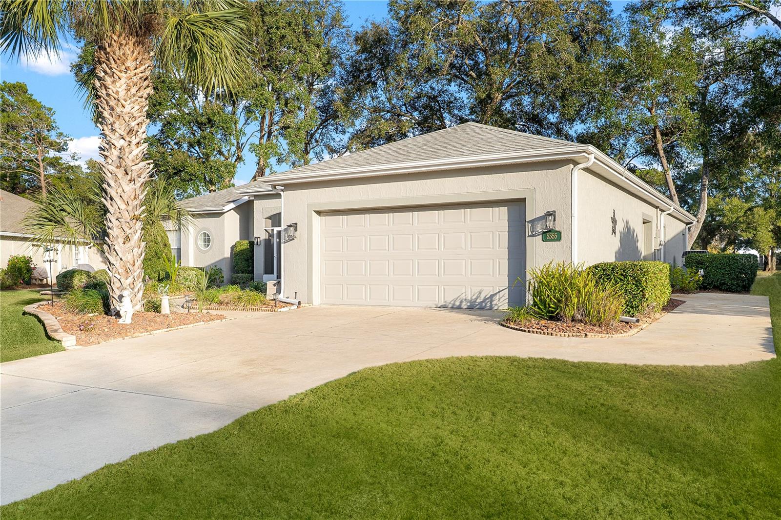 GROVE/HARBOR HILLS - Residential