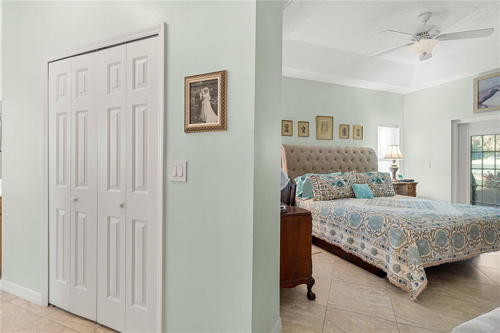 GROVE/HARBOR HILLS - Residential