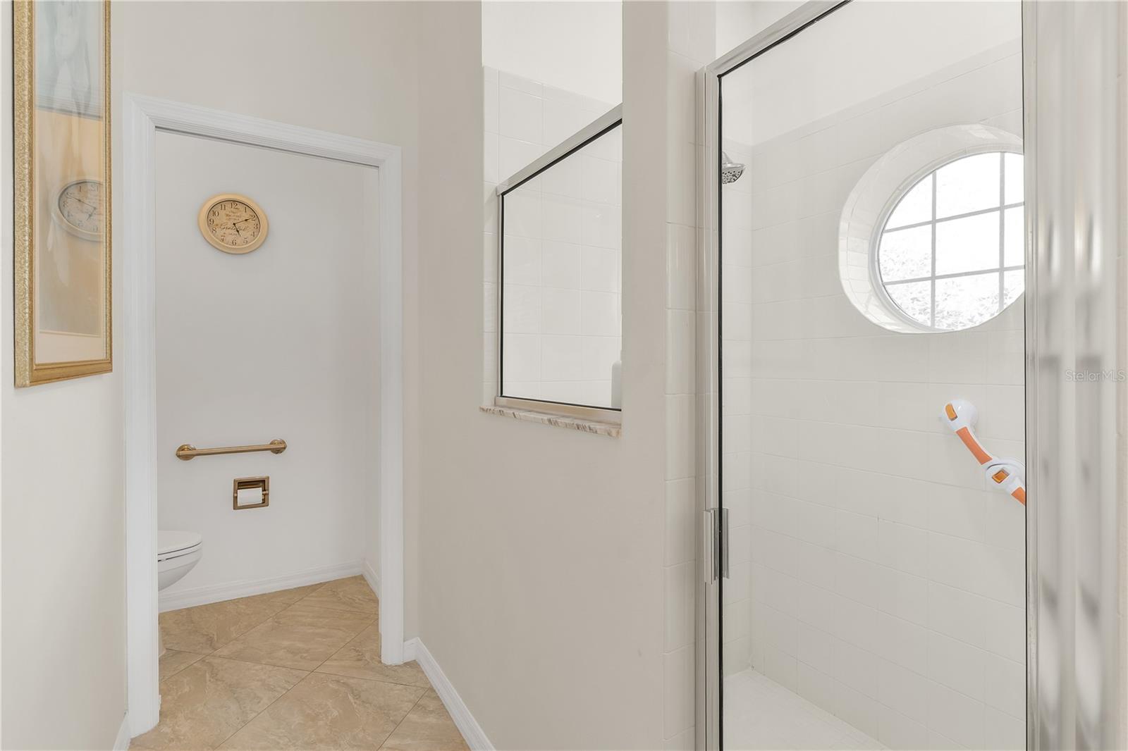 GROVE/HARBOR HILLS - Residential