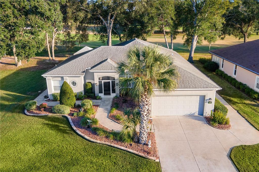 Photo of 5355 Grove Manor, Lady Lake, FL 32159 (MLS # G5106290)