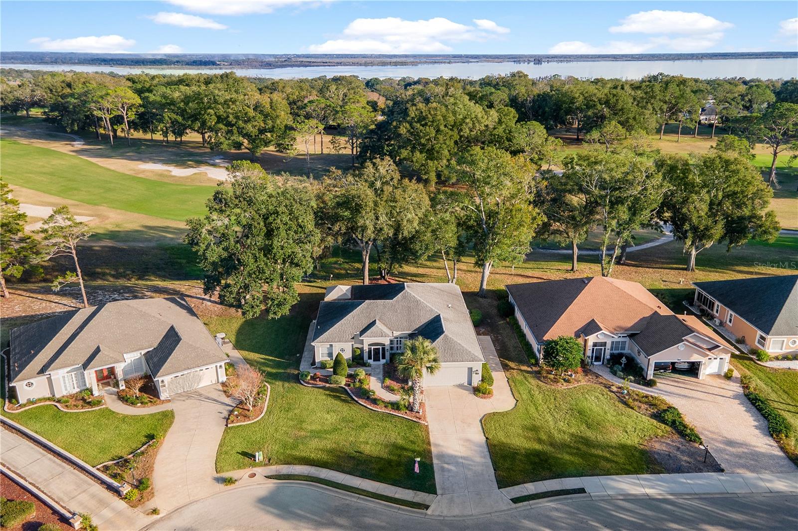 GROVE/HARBOR HILLS - Residential