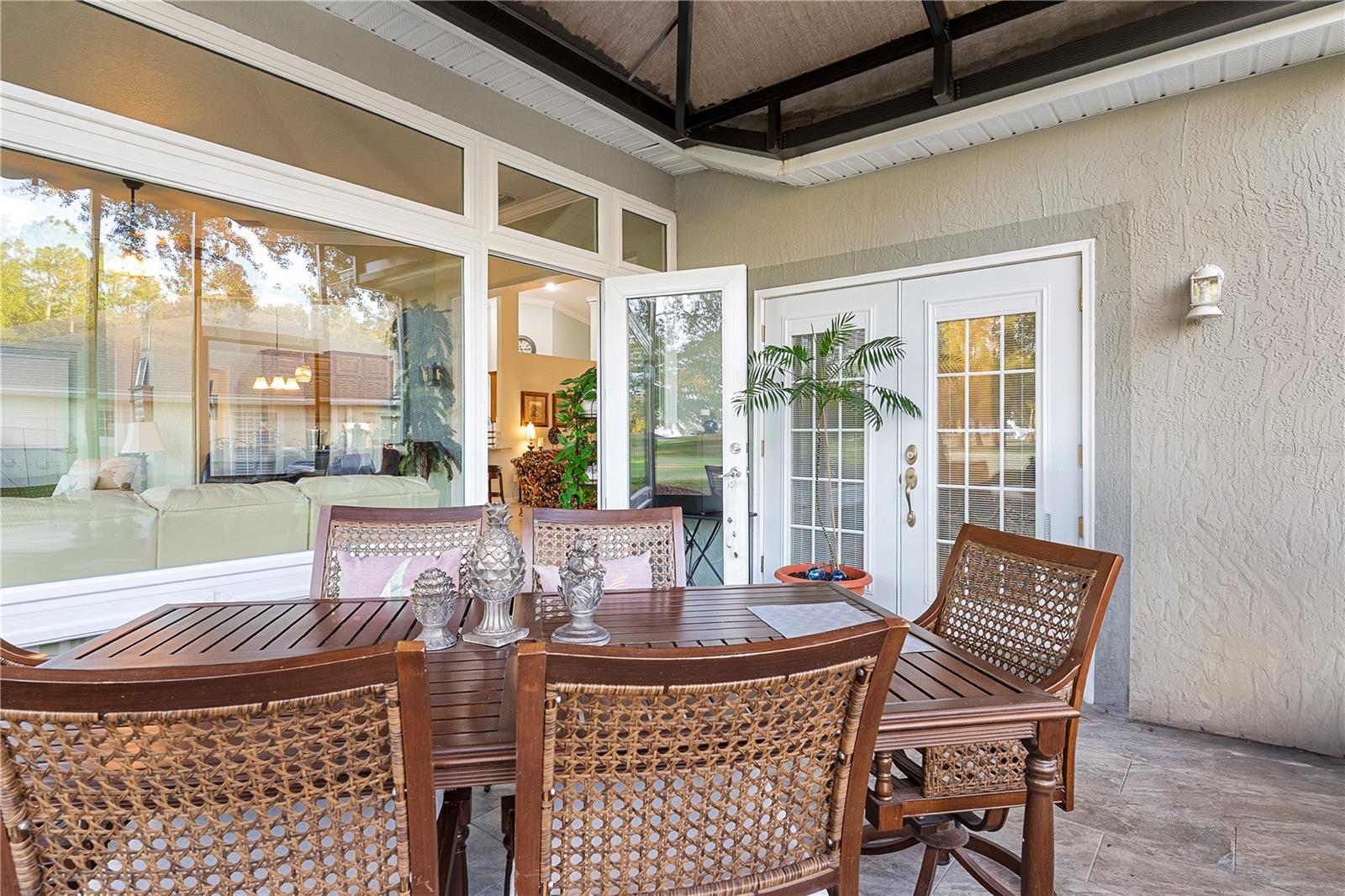 GROVE/HARBOR HILLS - Residential