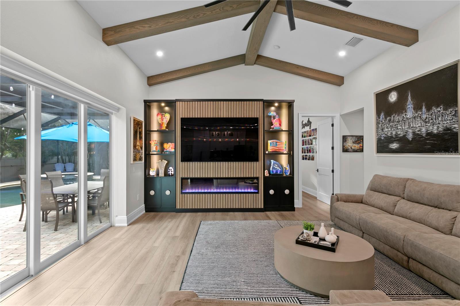 SNELL ISLE BRIGHTBAY - Residential