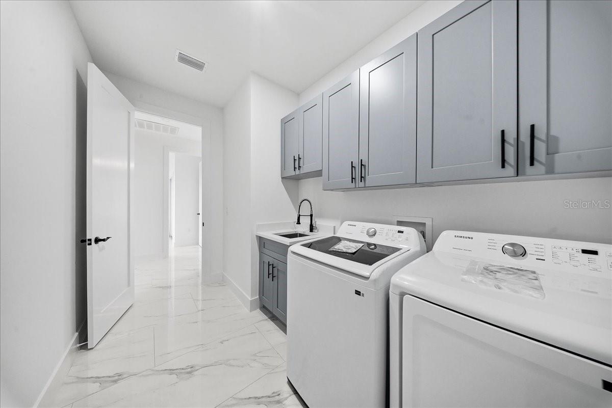 PUNTA GORDA ISLES SEC 23 - Residential