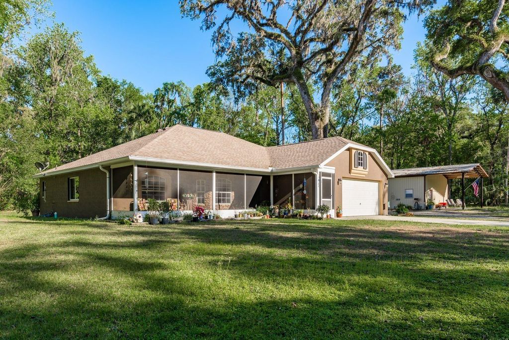 Photo of 7182 Griffin Road, Brooksville, FL 34601 (MLS # TB8363851)