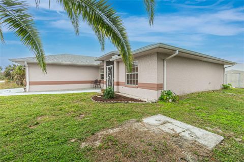 A home in NORTH PORT