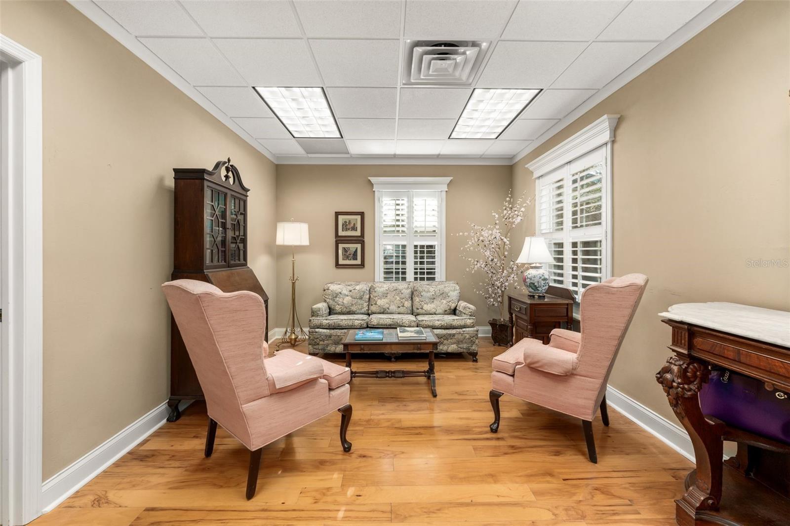 METRO 39 OFFICE PARK CONDO BLDG 3 - Commercial Sale