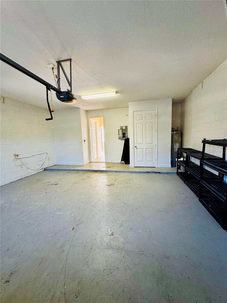 CEDAR BEND AT MEADOW WOODS - Residential