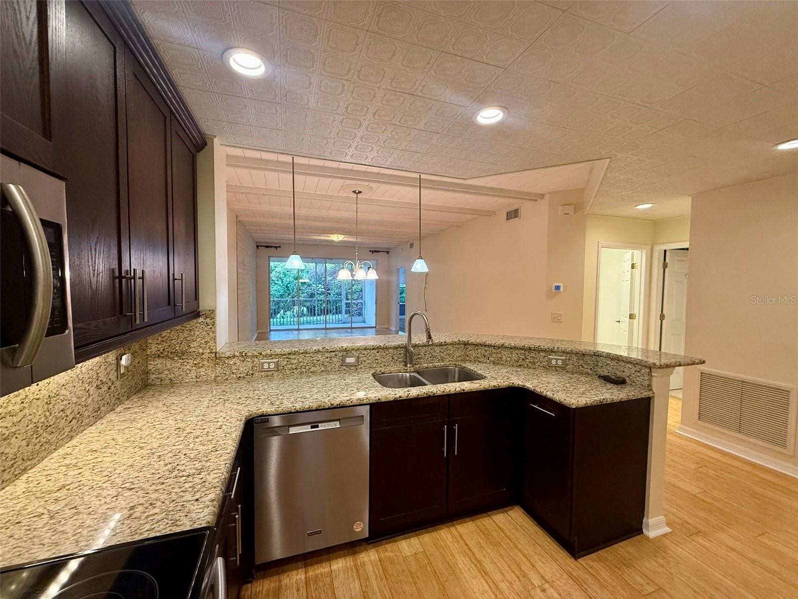 HARBORAGE ON BRADEN RIVER I PH I - Residential