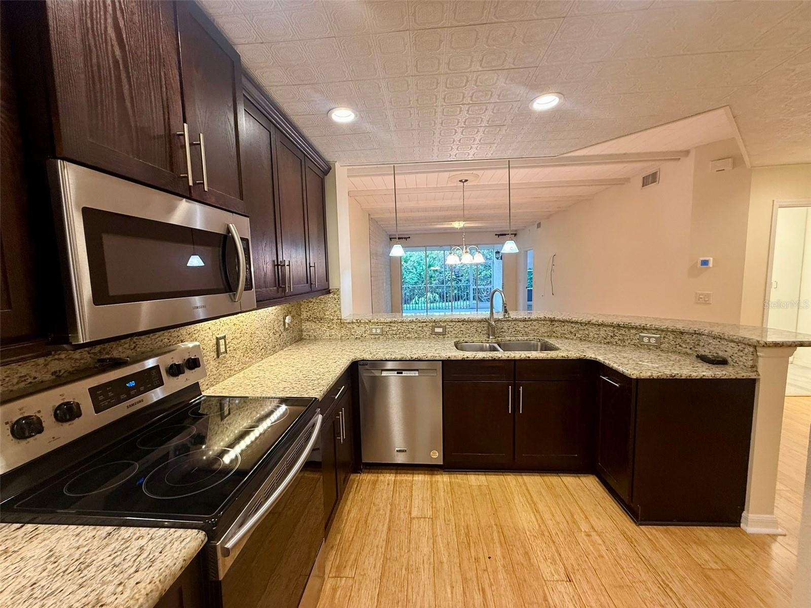 HARBORAGE ON BRADEN RIVER I PH I - Residential