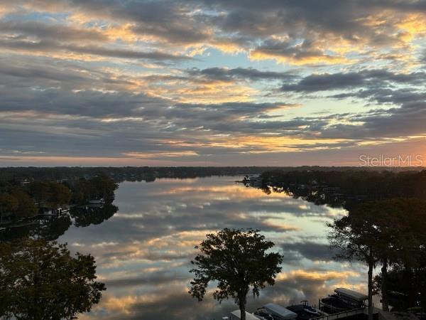 WEST COVE - Residential