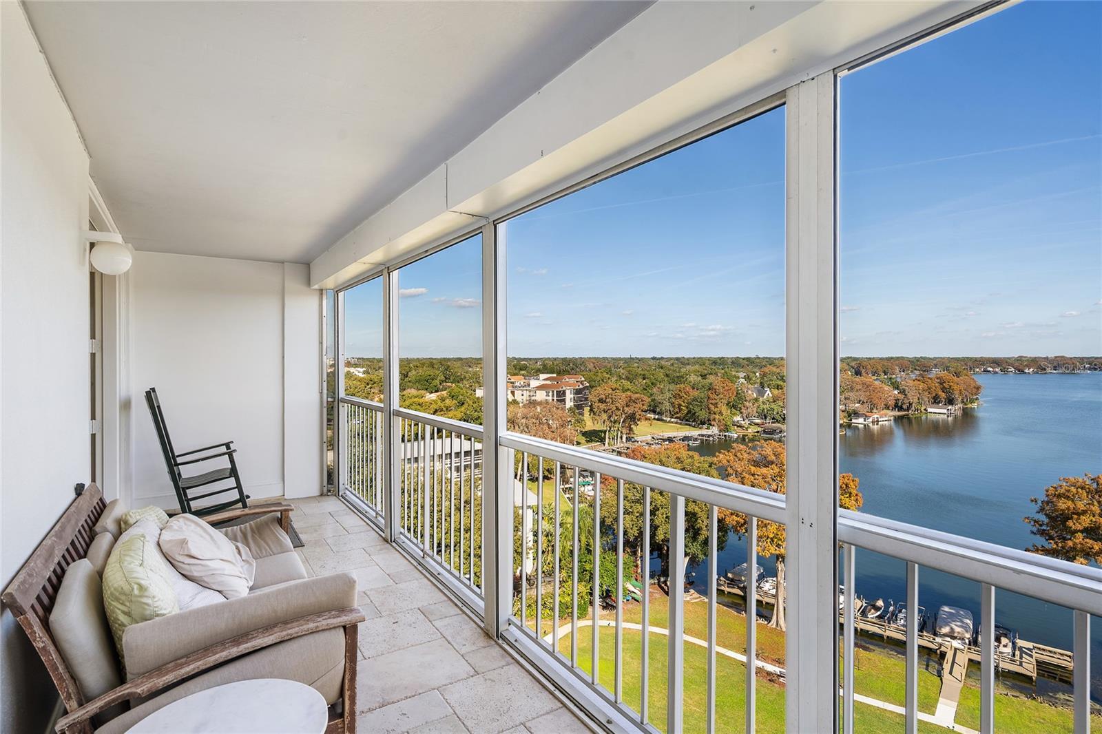 WEST COVE - Residential