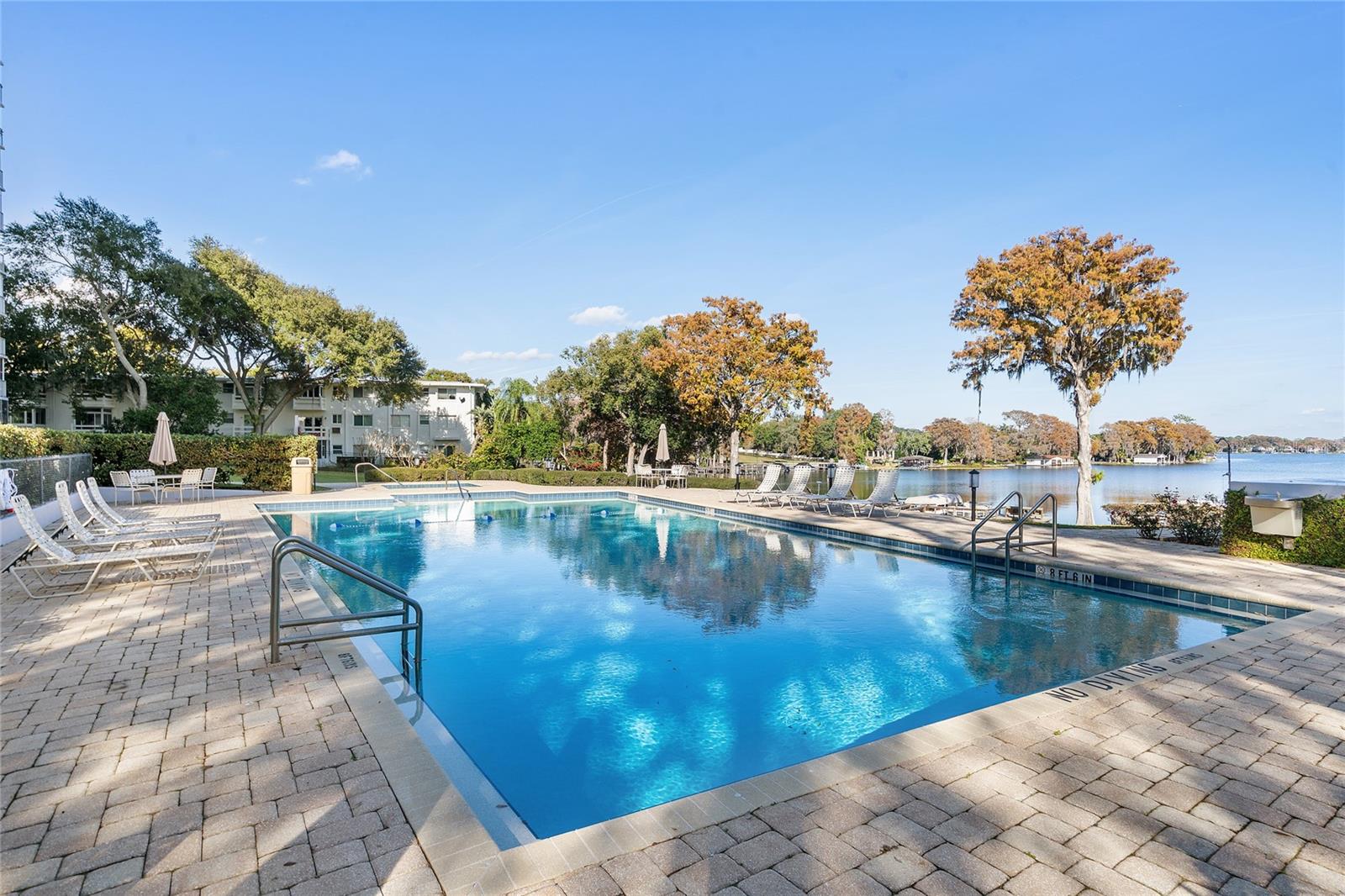 WEST COVE - Residential