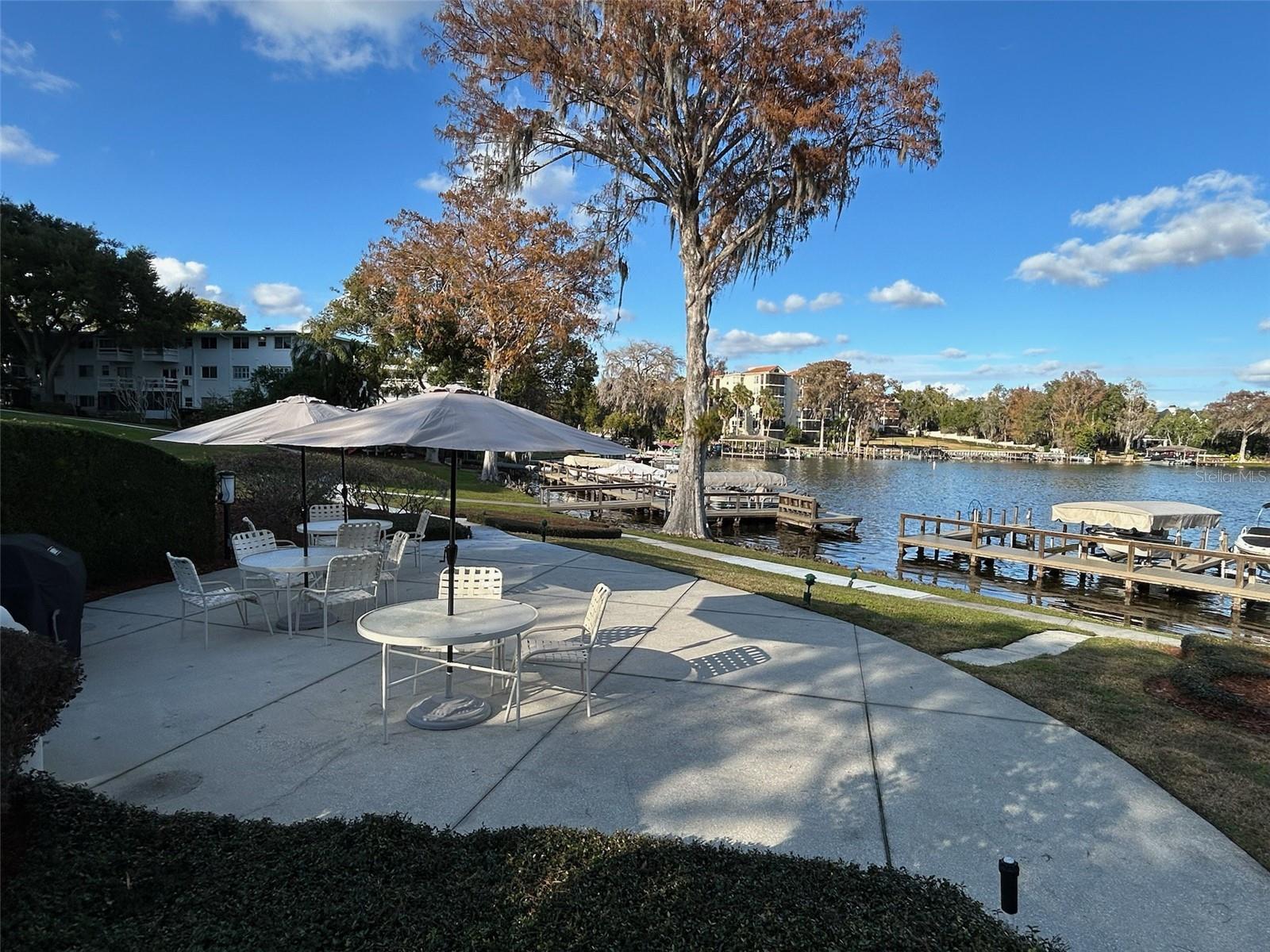 WEST COVE - Residential