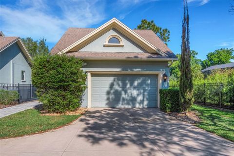 A home in LAKELAND