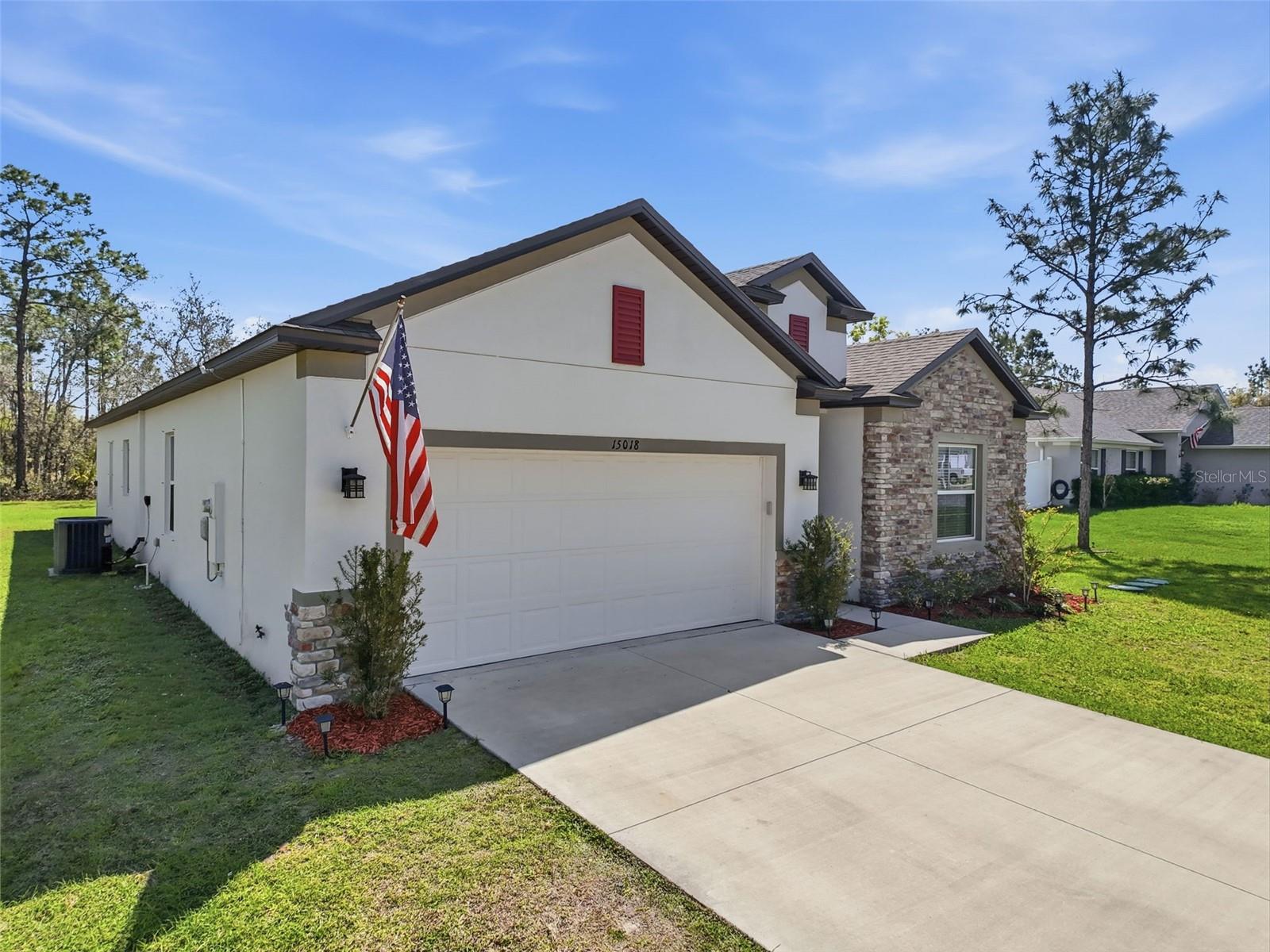 ROYAL HIGHLANDS - Residential