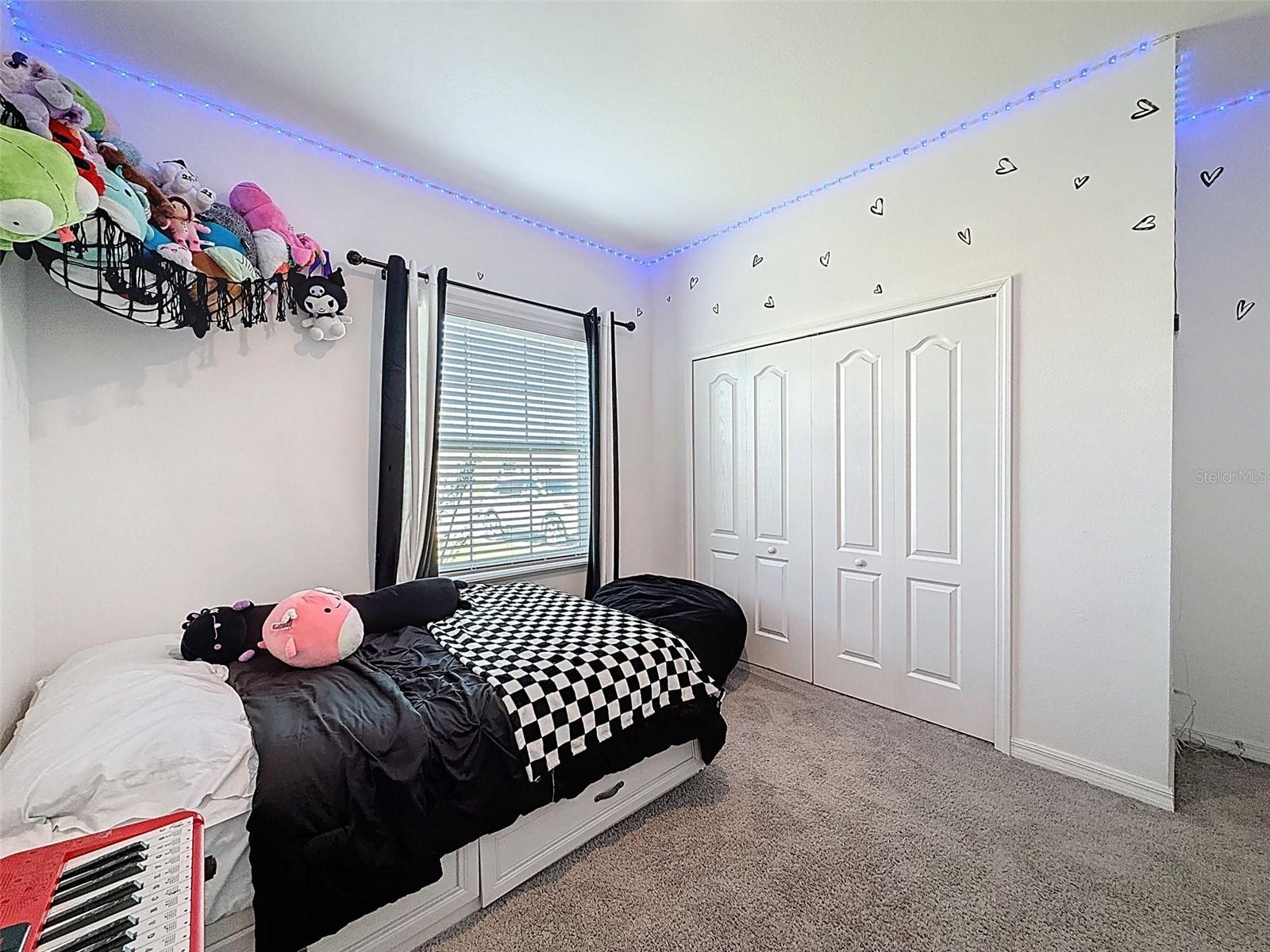 ROYAL HIGHLANDS - Residential