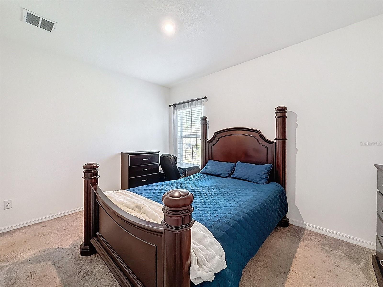 ROYAL HIGHLANDS - Residential