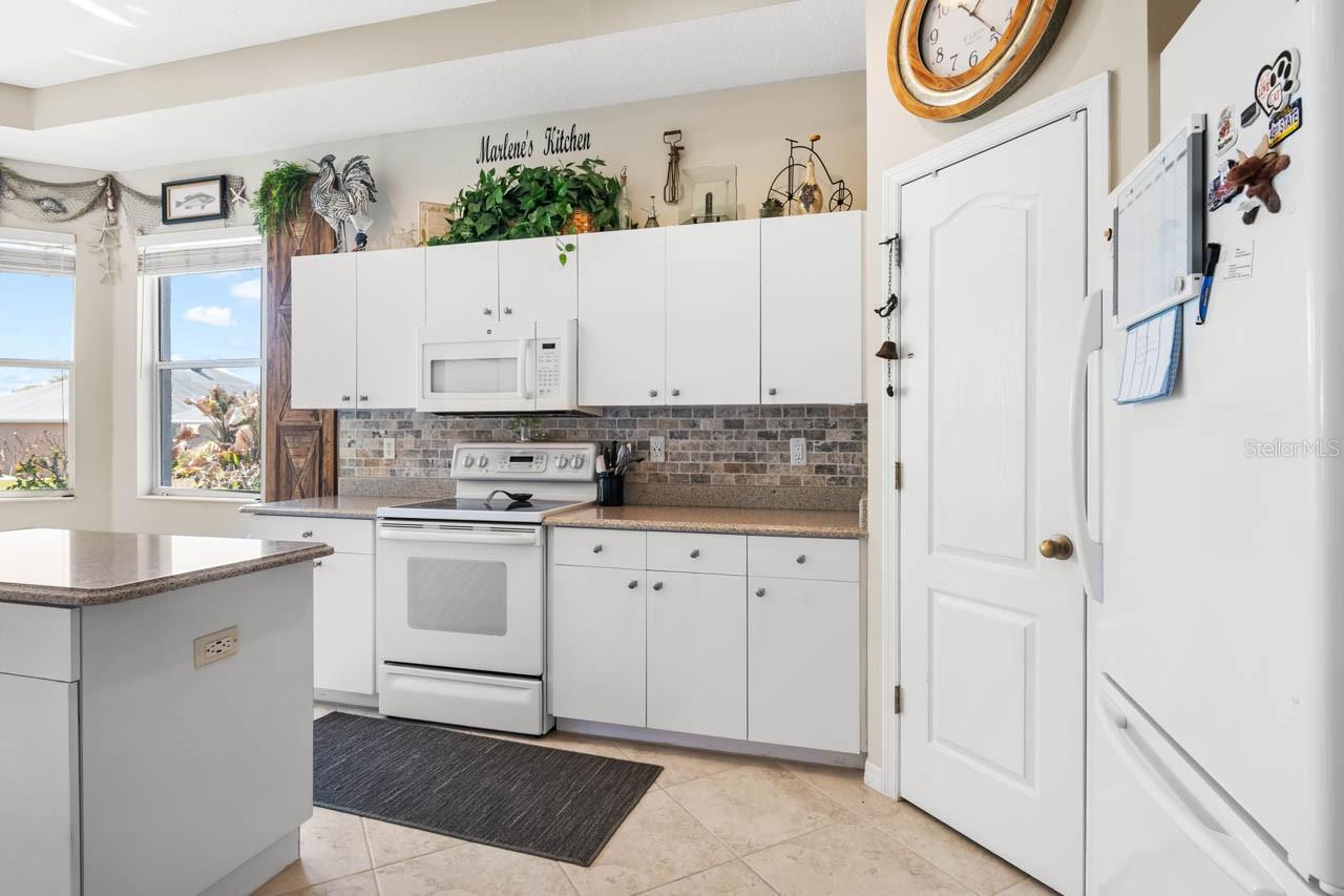 SUN CITY CENTER UNIT 169 - Residential