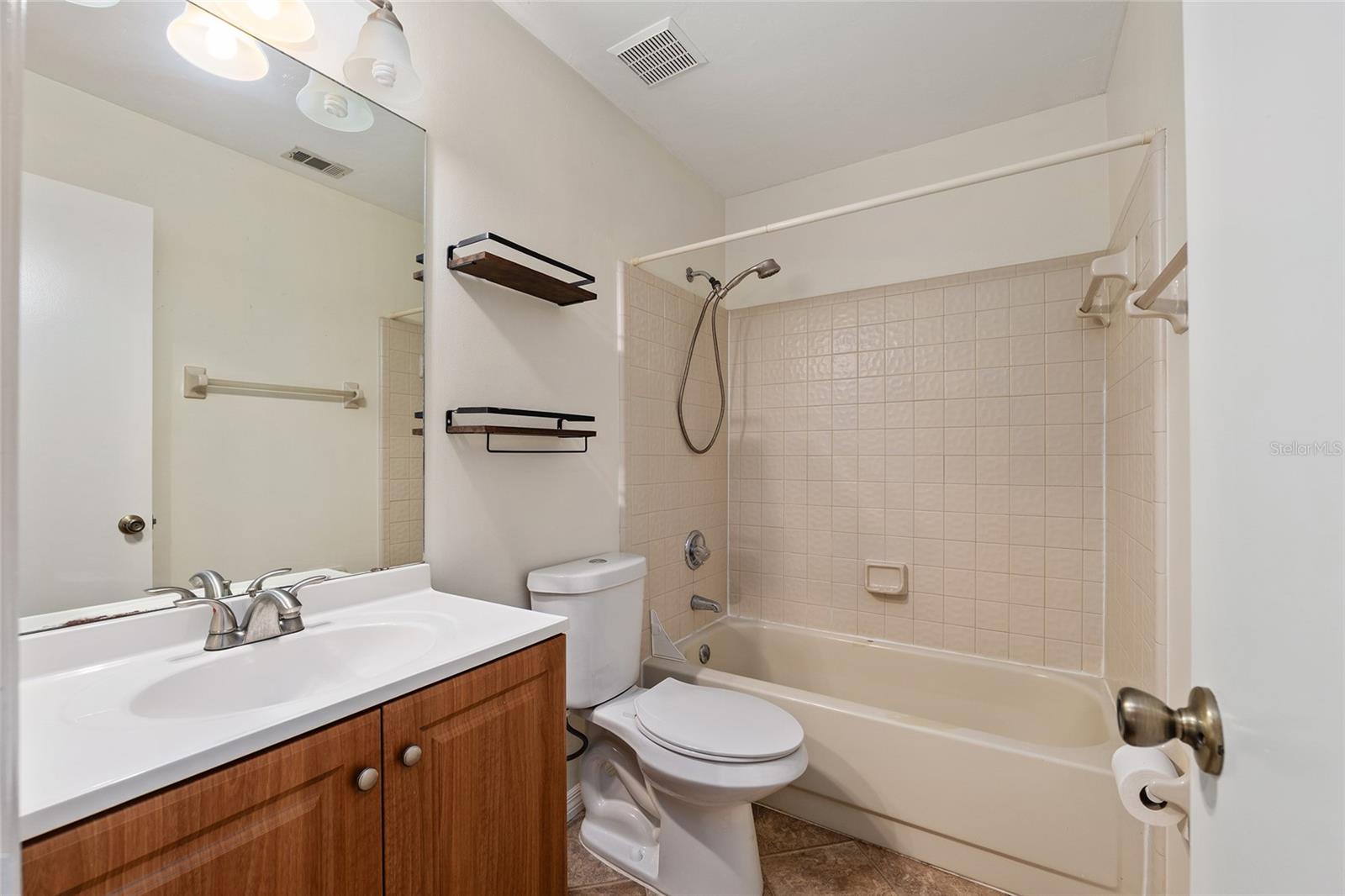 ROCKWOOD VILLAS - Residential