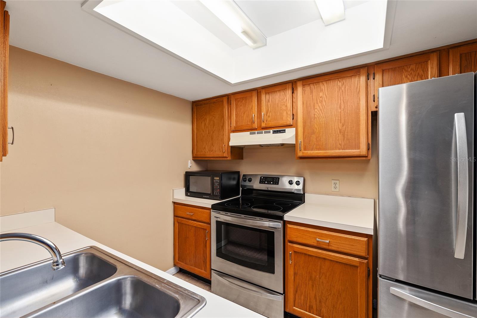 ROCKWOOD VILLAS - Residential