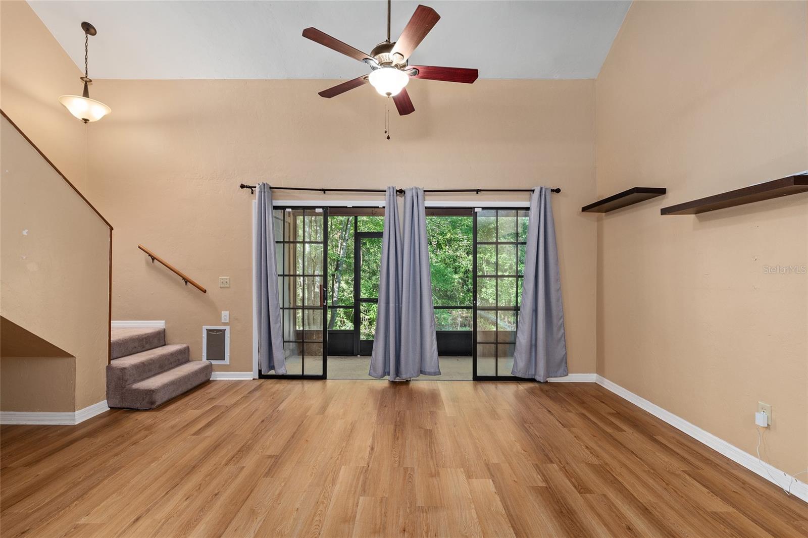 ROCKWOOD VILLAS - Residential
