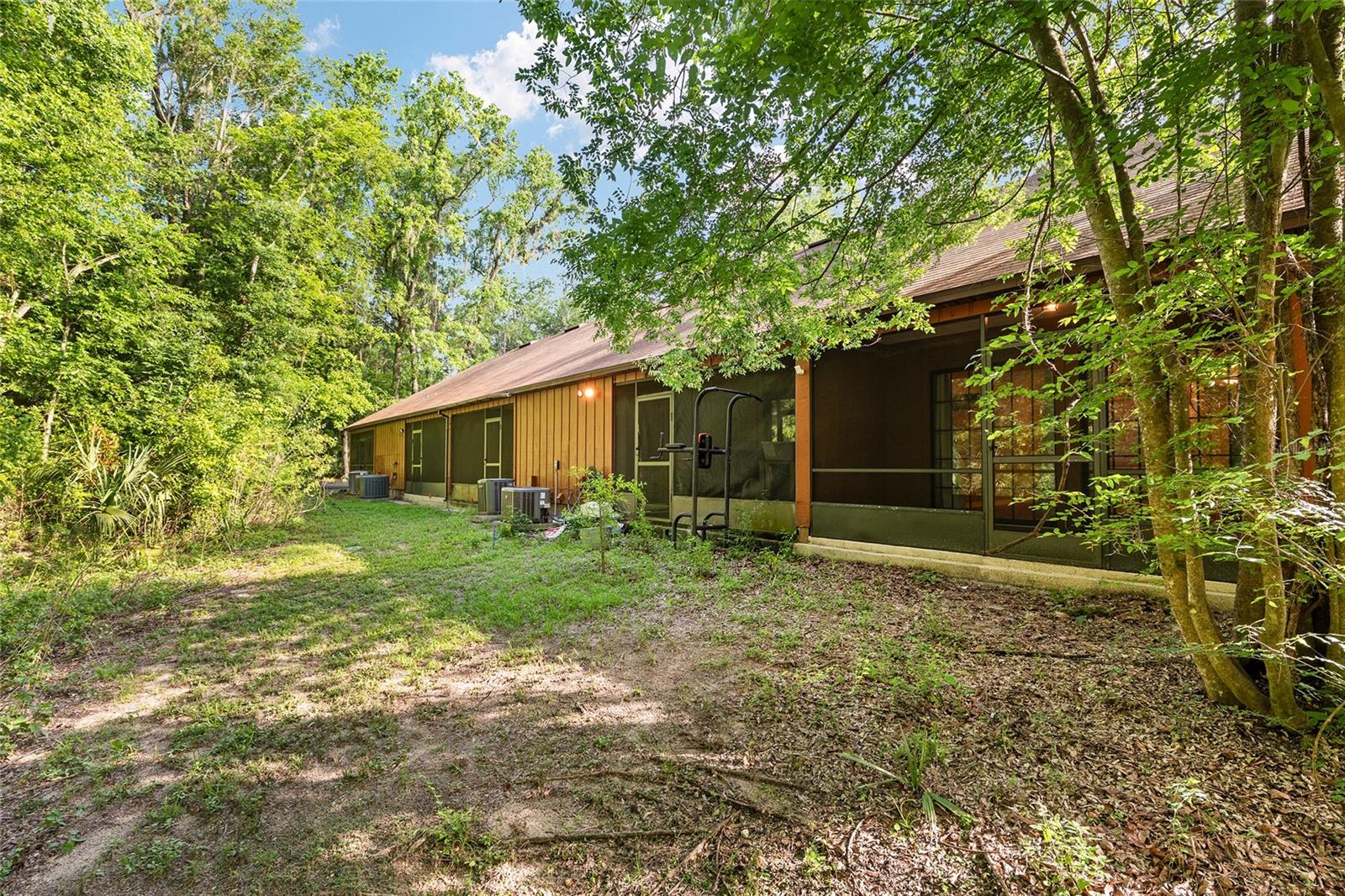 ROCKWOOD VILLAS - Residential