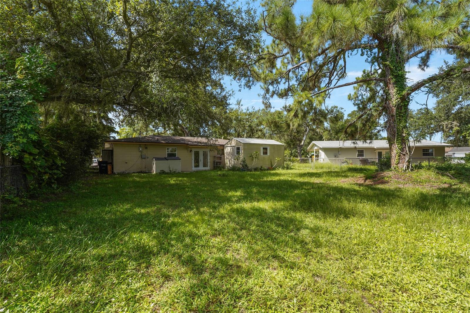 4923 BROOKMEADE DRIVE
