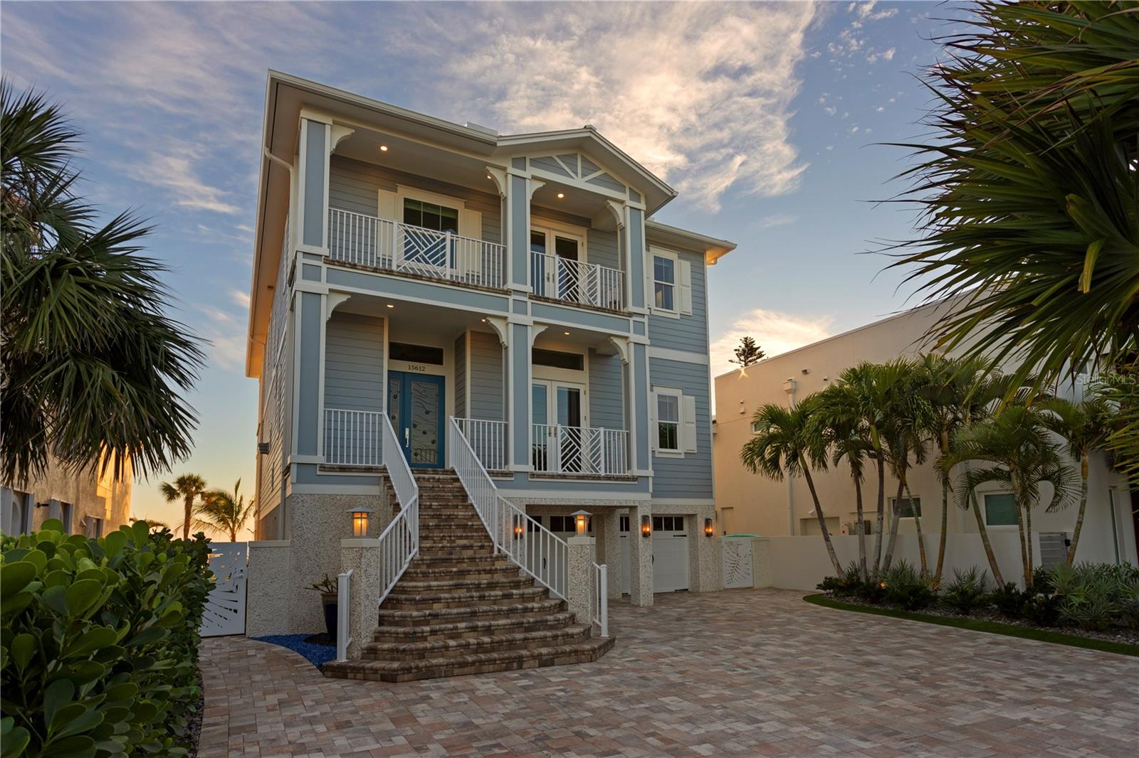 LONE PALM BEACH 1ST ADD - Residential