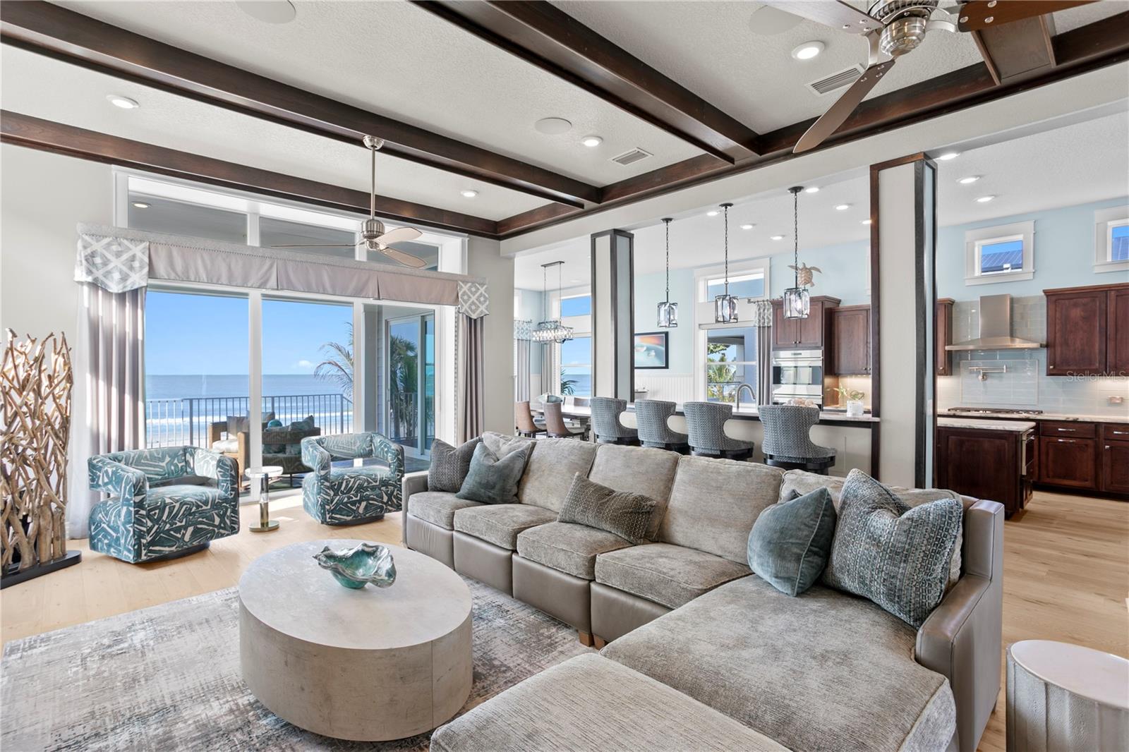 LONE PALM BEACH 1ST ADD - Residential