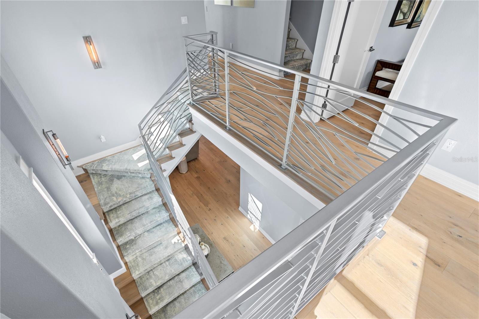 LONE PALM BEACH 1ST ADD - Residential