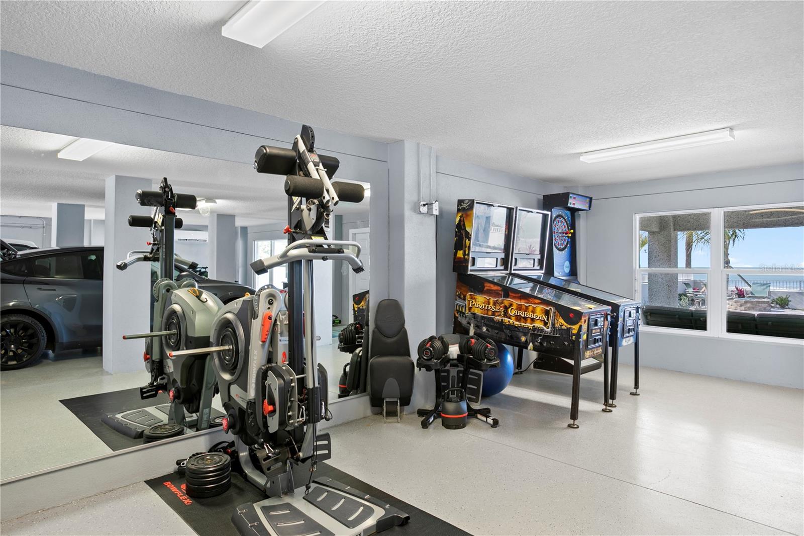 LONE PALM BEACH 1ST ADD - Residential