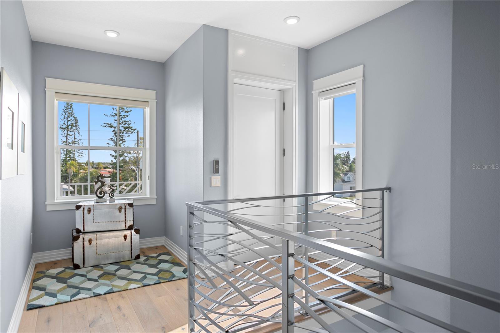 LONE PALM BEACH 1ST ADD - Residential