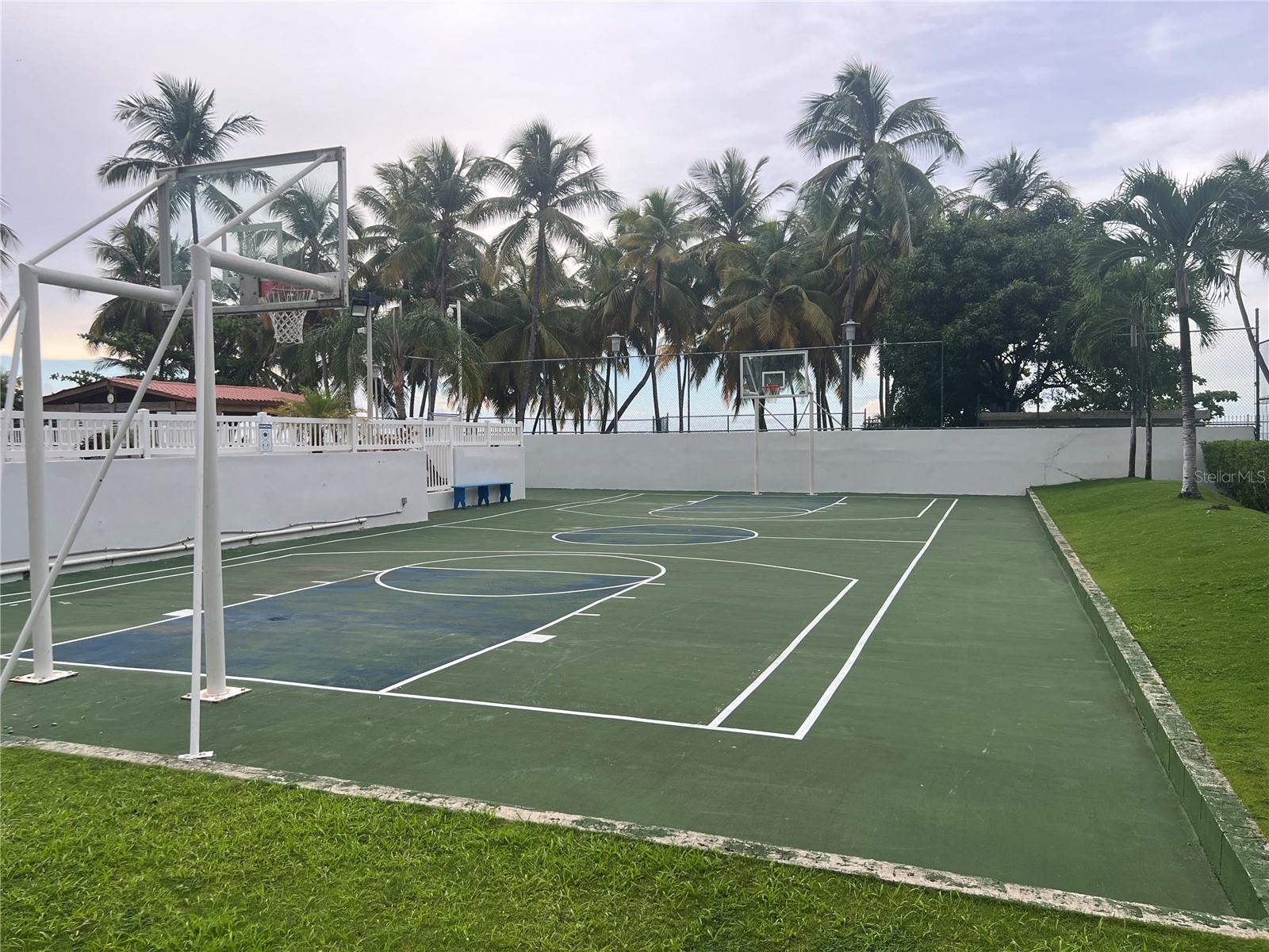 MARBELLA DEL CARIBE ESTE - Residential