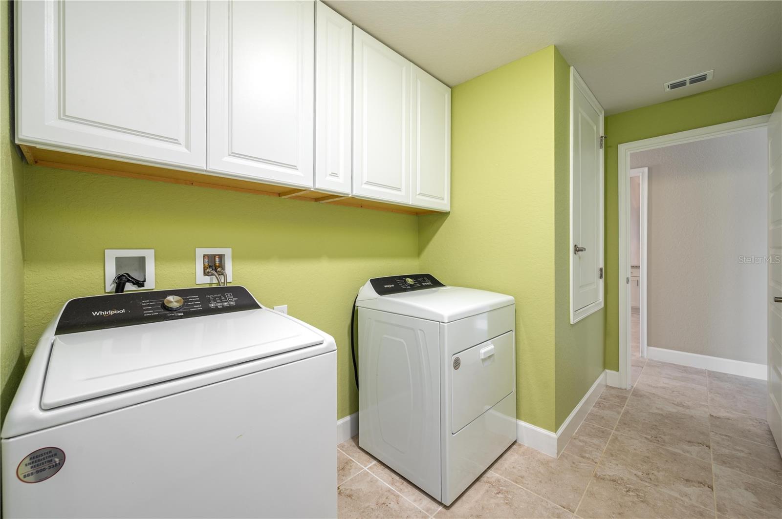 KNIGHTS LANDING - Residential