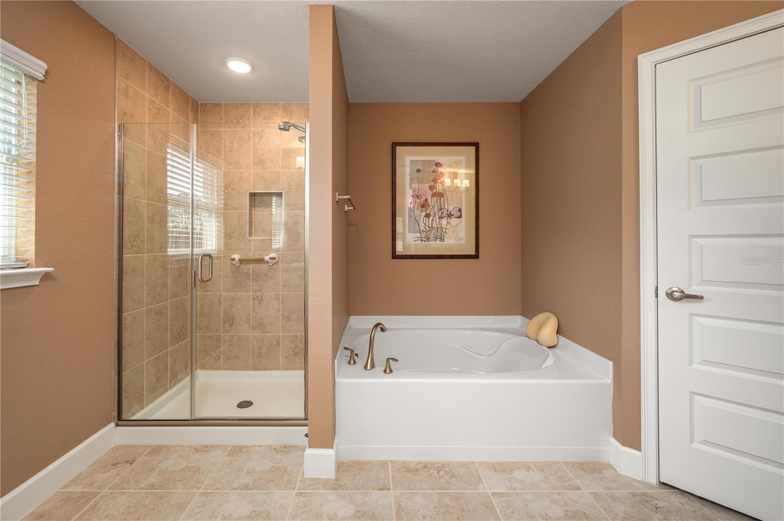 KNIGHTS LANDING - Residential