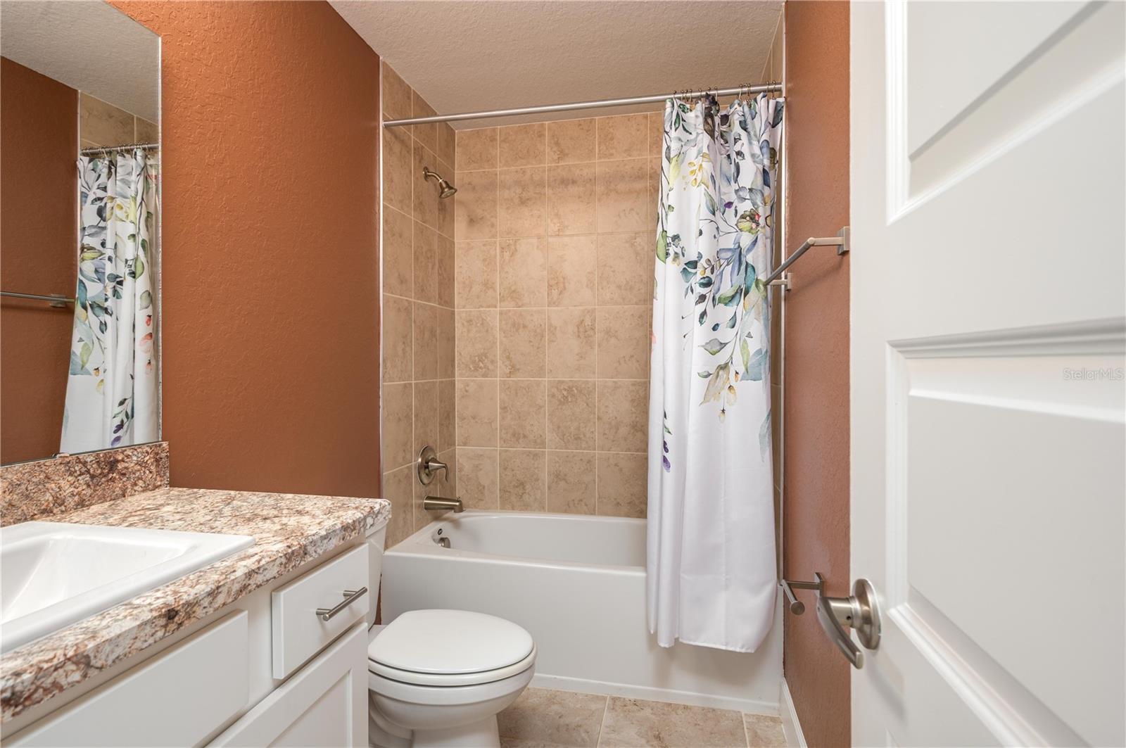 KNIGHTS LANDING - Residential