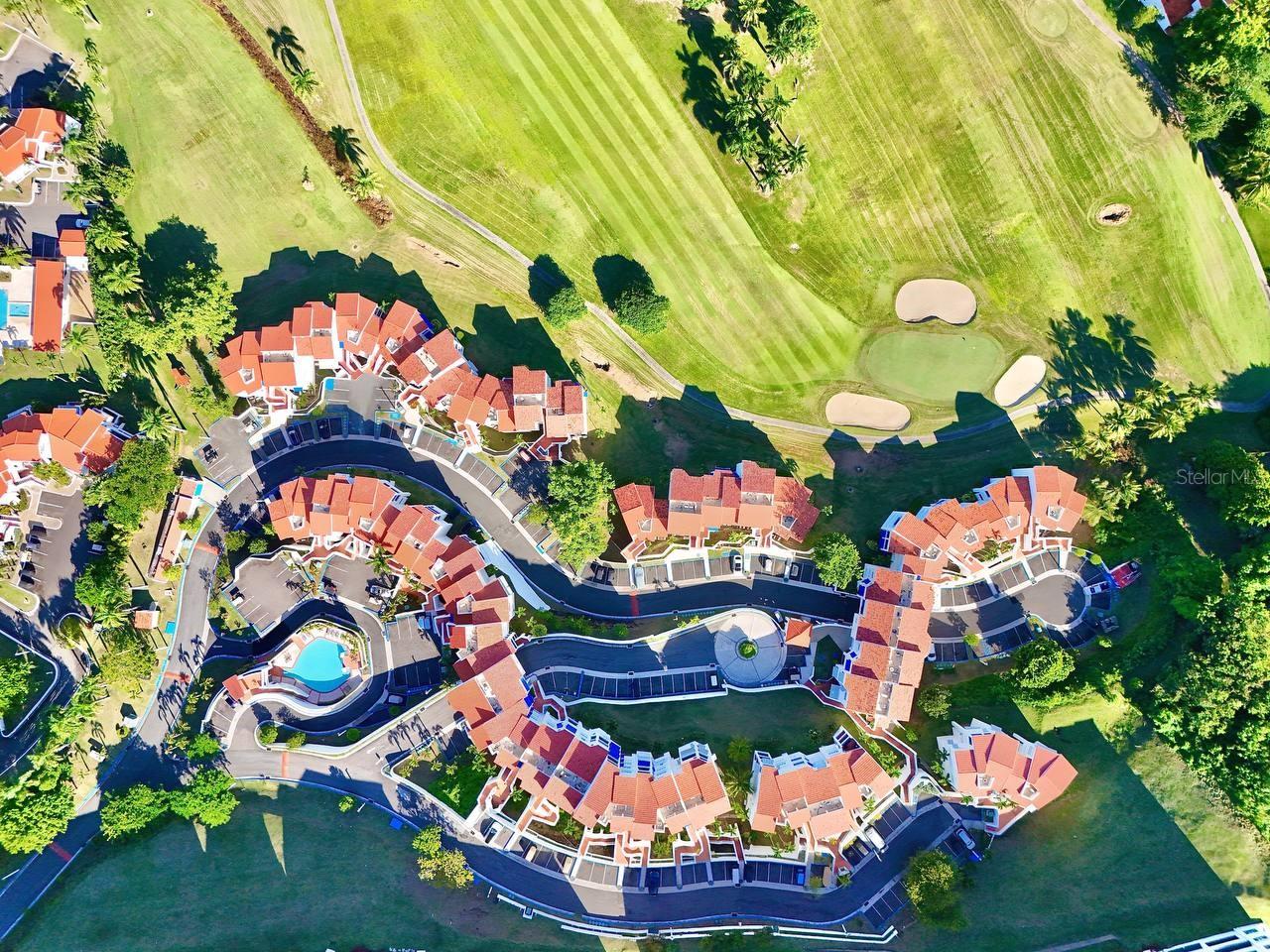 VILLA LAS BRISAS - Residential