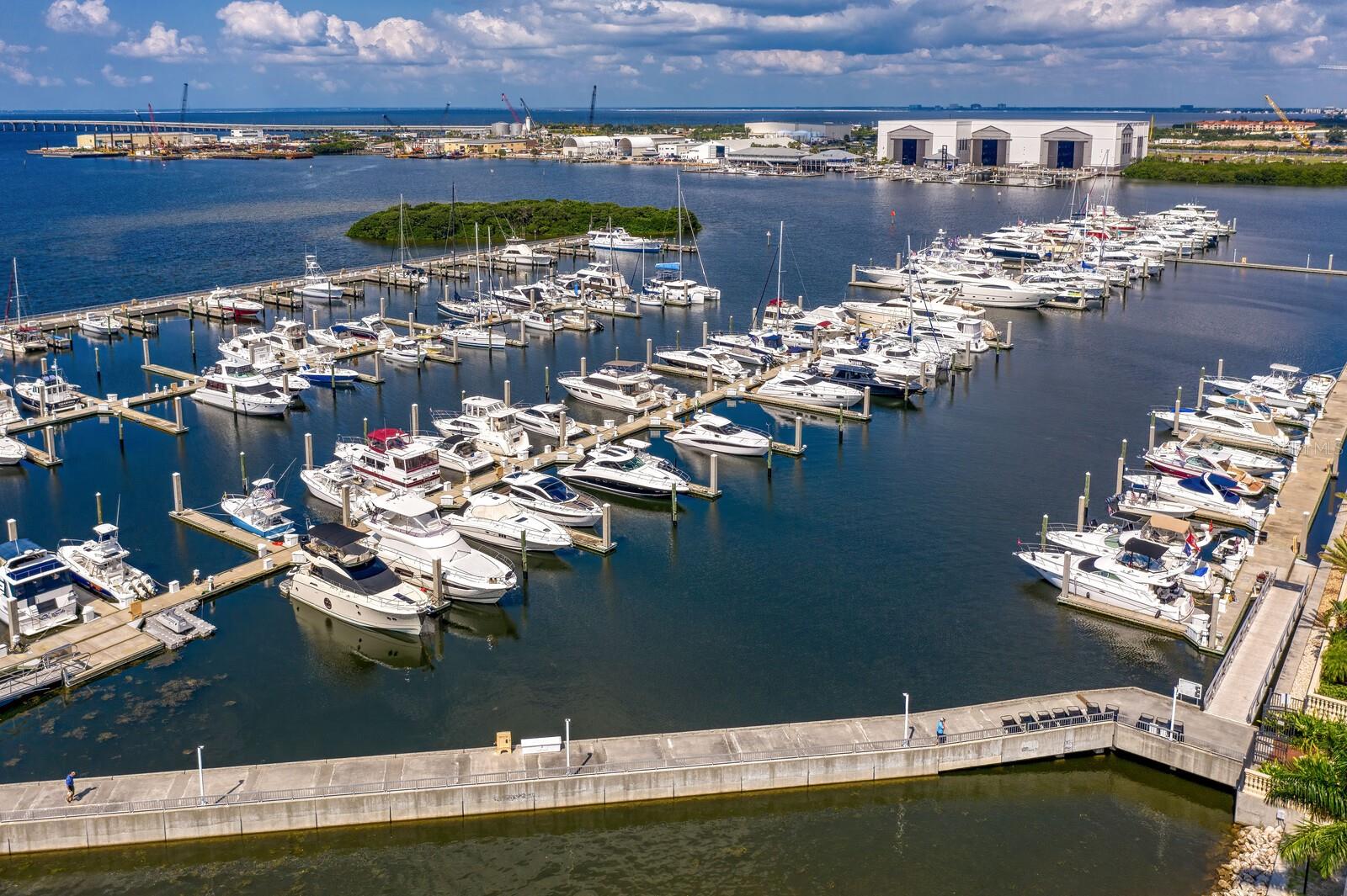 WESTSHORE YACHT CLUB PH 3B - Residential