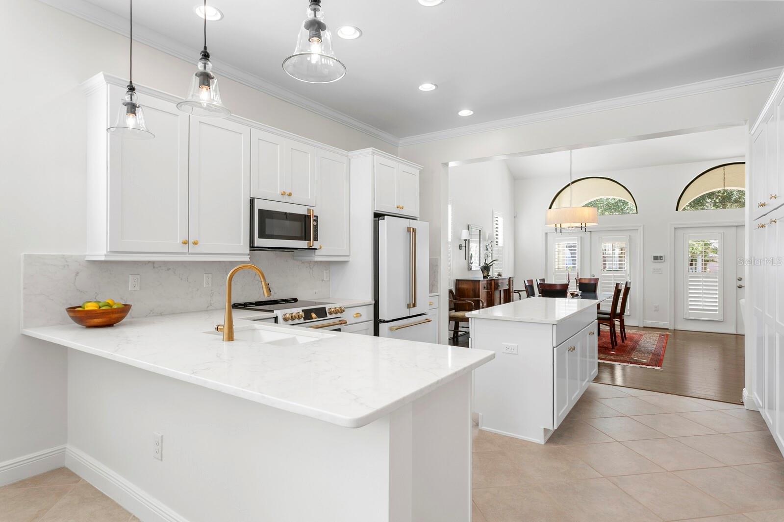 WESTSHORE YACHT CLUB PH 3B - Residential